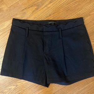Banana Republic scalloped shorts